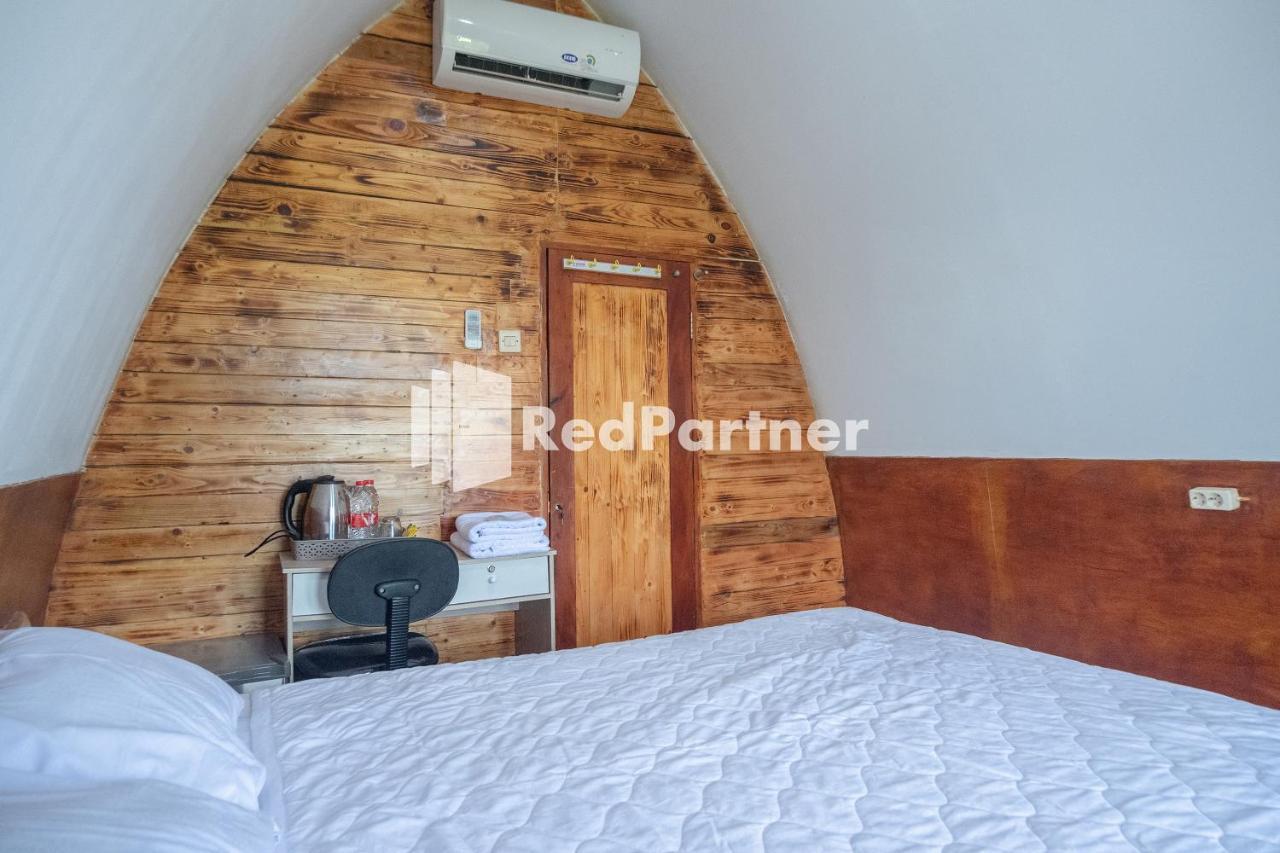 Baron Hill Resort Gunung Kidul Mitra Reddoorz Exterior foto