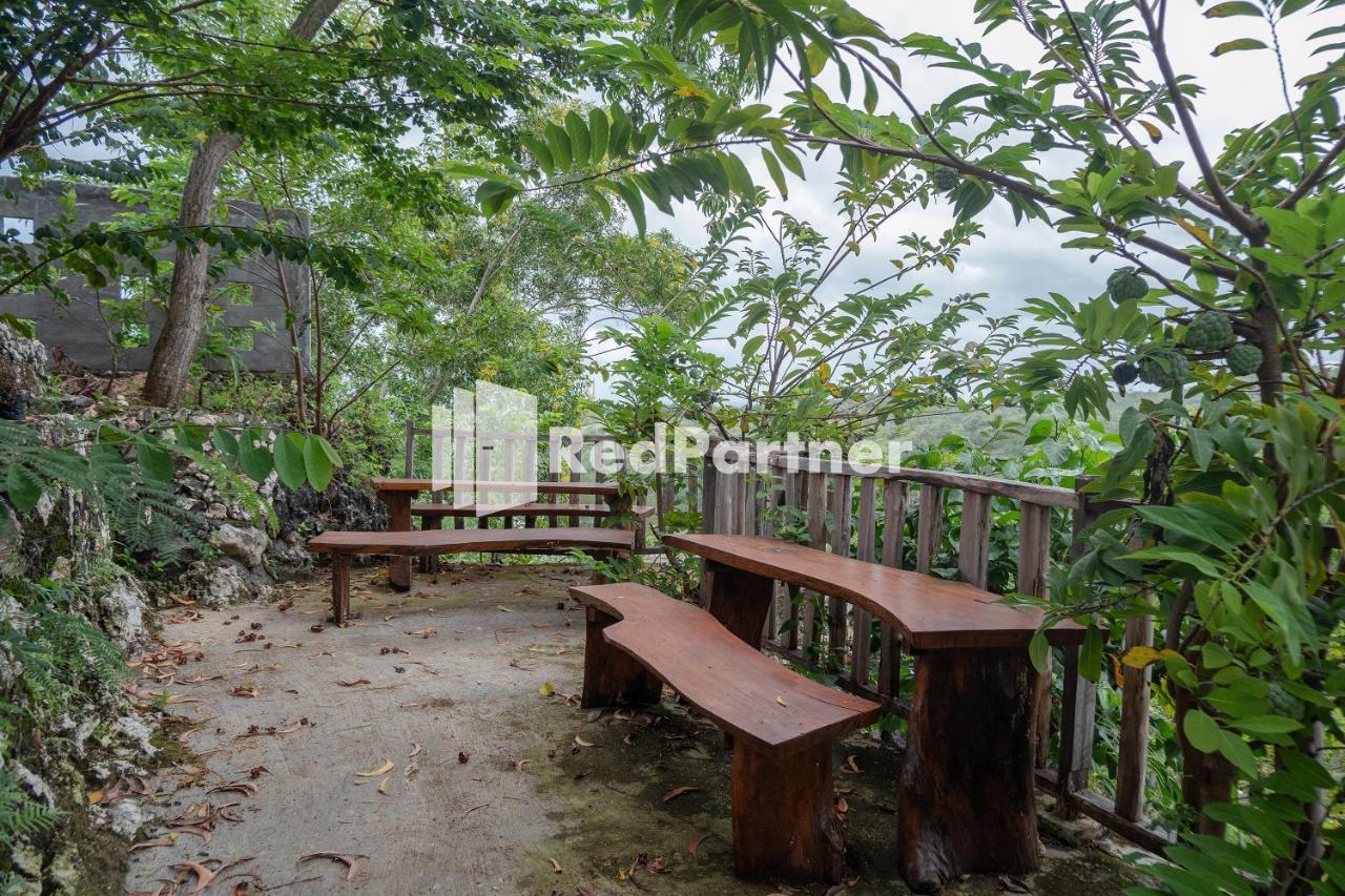 Baron Hill Resort Gunung Kidul Mitra Reddoorz Exterior foto